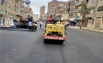 محافظ الغربية يتابع أعمال الرصف النهائية بالمحلة الكبرى