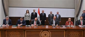   رئيس الوزراء يشهد توقيع اتفاقية لتطوير مشروع للهيدروجين الأخضر مع "أكوا باور" السعودية