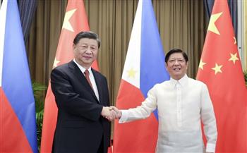   وزيرا خارجية الصين والفلبين يحثان على إجراء حوار حول القضايا البحرية