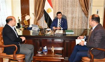 وزير الرياضة يبحث استعدادات مصر لاستضافة بطولة العالم للجمباز الفني