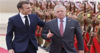   العاهل الأردني يستقبل الرئيس الفرنسي