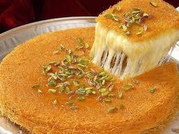 بطريقة بسيطة.. عمل عجينة الكنافة في المنزل