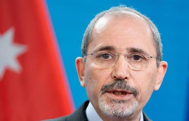 وزيرا خارجية الأردن والفاتيكان يبحثان هاتفيًا تداعيات العدوان الإسرائيلي على غزة