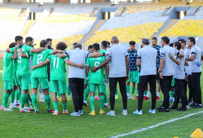 دوري نايل .. "المصري" يخوض تدريباته استعدادا لمواجهة الإسماعيلي