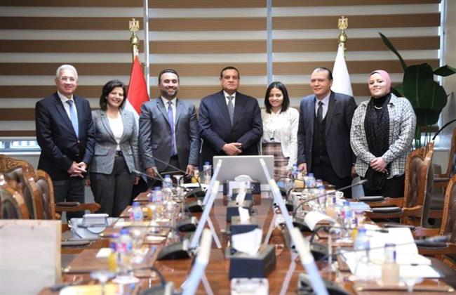 وزير التنمية يلتقي مسئولي "ميدمارت" لبحث مجالات التعاون المشترك
