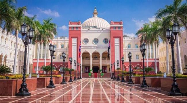 الجامعة البريطانية تحتل المركز الأول بين الجامعات الخاصة والأهلية في مصر