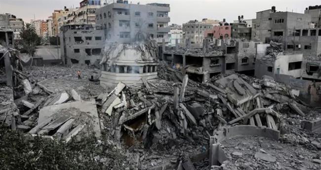 استشهاد عشرات الفلسطينيين إثر القصف الإسرائيلي المستمر على غزة