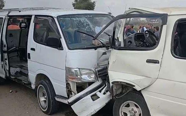 إصابة 6 أشخاص فى حادث تصادم سيارتين ميكروباص بالطريق الزراعى الشرقى بالأقصر