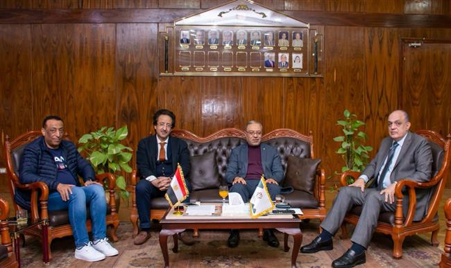رئيس جامعة طنطا يستقبل رئيس لجنة "مشروعات النواب" لبحث التعاون المشترك