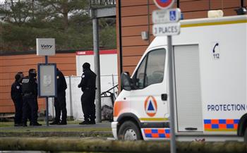   الشرطة الفرنسية تفرج عن 4 من 5 متهمين اعتقلوا بقضية التحضير لعمل إرهابي
