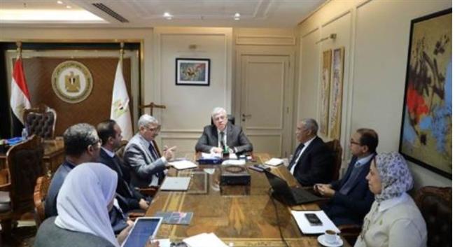 وزير التعليم العالي يشيد بالإنجازات العلمية للعلماء المصريين لخدمة المجتمع
