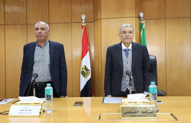 محافظ المنيا يكرم 20 فائزًا في المسابقة الدينية لإذاعة شمال الصعيد