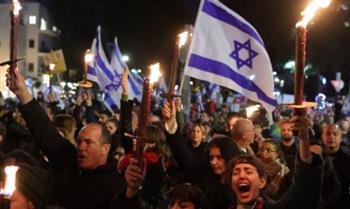   "أسوشيتيد برس": اتساع الغضب العام بين الإسرائيليين وحكومتهم