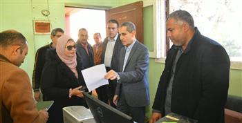 محافظ الغربية يقوم بجولة تفقدية بمركز السنطة