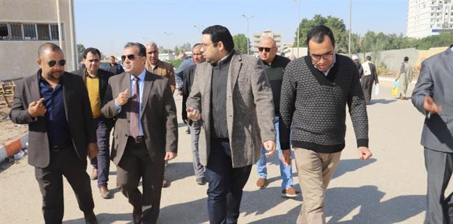 "عكاوي" يجري جولة تفقدية بالمستشفيات الجامعية بقنا