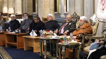 " كبار العلماء بالأزهر" في 2023.. 3 مشروعات علمية و123 بحثا علميا محكما و 142 محاضرة