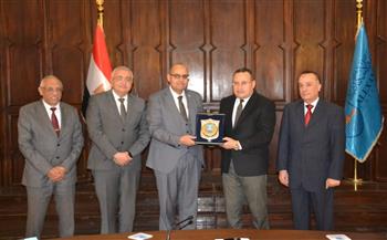   مجلس جامعة الإسكندرية يهنئ الرئيس السيسي لفوزه في الانتخابات الرئاسية 2024