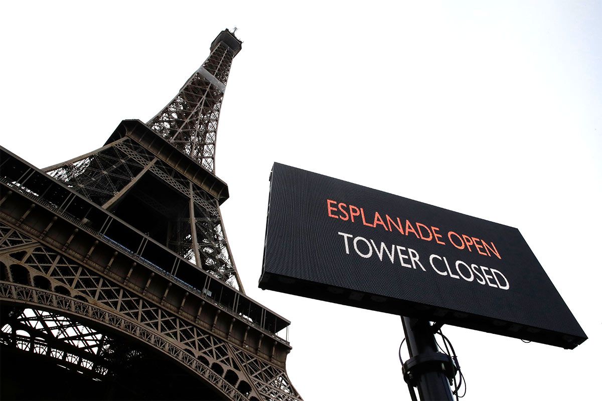 إغلاق برج إيفل المعلم الأكثر شهرة في باريس .. اليوم