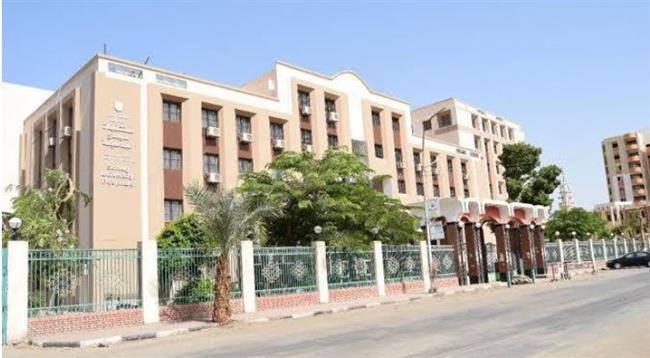 تخفيفا على المواطنين.. مد العمل بالعيادات الخارجية بـ"سوهاج الجامعي "
