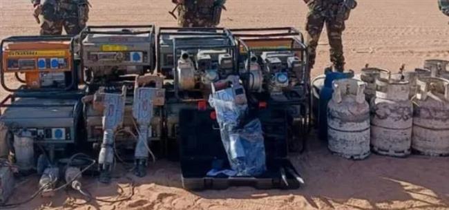 الجزائر : الإطاحة بإرهابيين وضبط مواد متفجرة