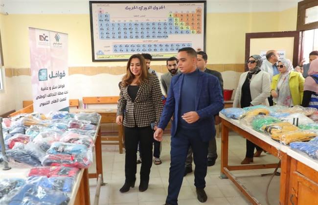 محافظ دمياط تشهد إطلاق " قافلة ستر وعافية " بقرية الخياطة