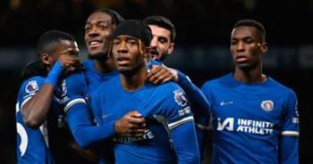 تشيلسي يهزم كريستال بالاس بثنائية في الدوري الإنجليزي