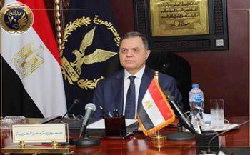 وزير الداخلية يهنئ رئيس الجمهورية بالعام الميلادي الجديد