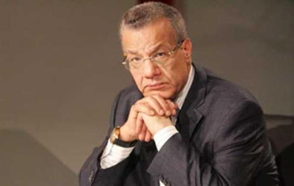 ​عادل حمودة يكشف أوجه الشبه بين أمريكا وإسرائيل