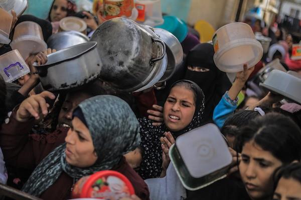قيادي بحركة فتح: 40% من سكان غزة يعيشون في مجاعة حقيقة 