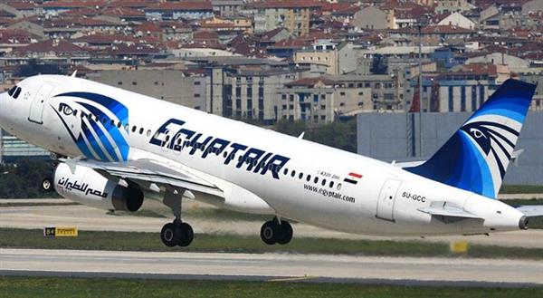 "مصر للطيران" تسير 3 رحلات خاصة إلى أبو ظبي لعودة الفرق المشاركة في كأس السوبر المصري