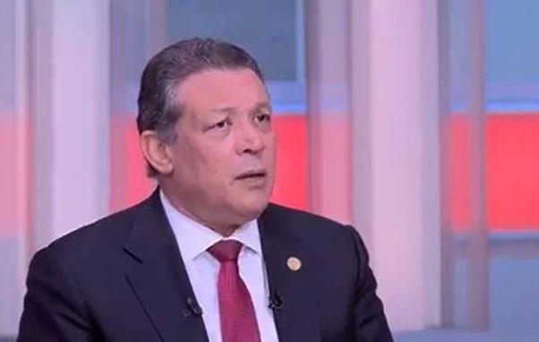 حازم عمر : "2،6مليار جنيه لتوفير بيئة جاذبة للاستثمار بمحافظة قنا "