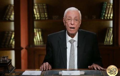 بلاش من غير روشتة.. حسام موافي يحذر من المضادات الحيوية