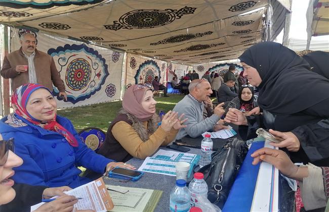 إنطلاق فاعليات قافلة "بالوعي مصر بتتغير للأفضل" فى أول أيامها بمركز الدلنجات.  