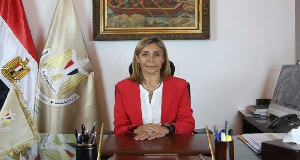 وزيرة الثقافة توجه بإعداد برنامج شهري للفعاليات بإقليم وسط الصعيد