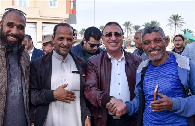 الإسكندرية.. المحافظ يتفقد إنشاء مشروع السوق الدائم بقرية بهيج
