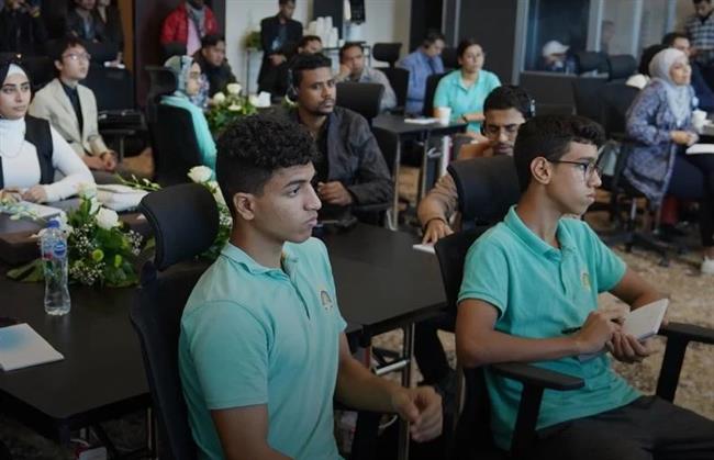 ضمن مبادرة "شباب من أجل إحياء الإنسانية".. منتدى شباب العالم يناقش آليات السلام العالمي