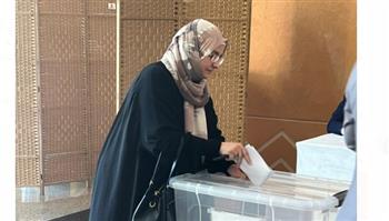   الانتخابات الرئاسية 2024 .. المرأة المصرية فى الكويت تقف أمام اللجنة منذ السابعة صباحا