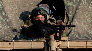   الفصائل الفلسطينية تعلن استهداف دبابة إسرائيلية متوغلة شرق بيت لاهيا