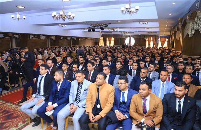 نقيب المحامين يوجه نصائح للأعضاء الجدد .. ويطالبهم بضرورة قراءة قانون المحاماة
