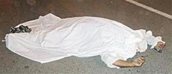   دفن جثة شاب توفى بسبب تعاطى المواد المخدرة بمنشأة ناصر