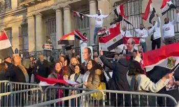   عضو الجالية المصرية في فرنسا: أيام الانتخابات كانت «أفراح»