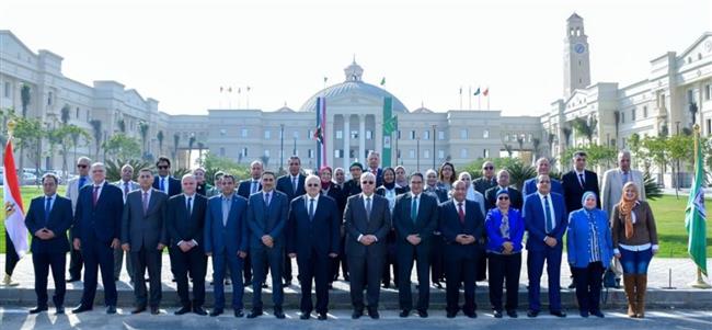 وزير التعليم العالي: جامعة القاهرة الدولية وجهة للعديد من الجامعات الأجنبية 