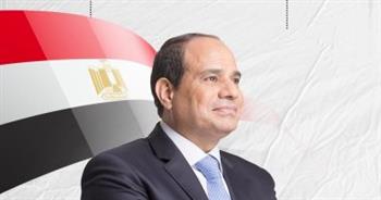  معرض إيديكس 2023 .. الرئيس السيسي يتسلم درع الفرقاطة المصرية الجبار  