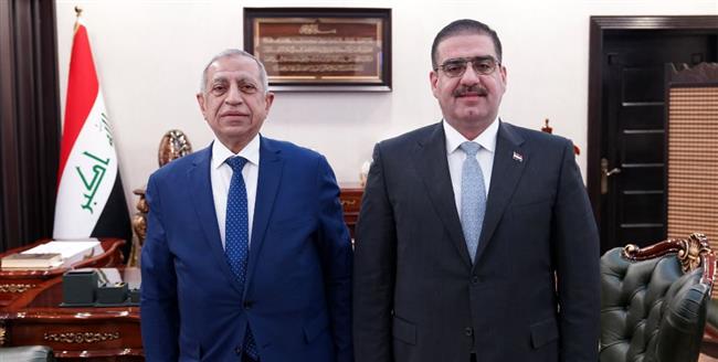 رئيس الأكاديمية العربية يلتقي وزير التجارة العراقي لتبادل الخبرات بين الجانبين