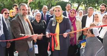 "التضامن" تفتتح مركز الأحباب لخدمات الأسرة والطفولة المبكرة بالجيزة