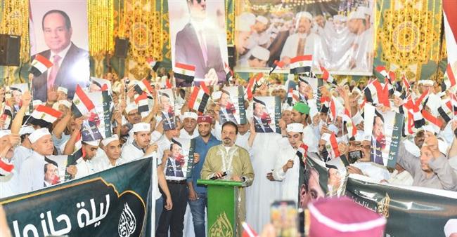 فرقة الجازولية تحيي حفلاً غنائياً بشبين الكوم لدعم الرئيس السيسي 