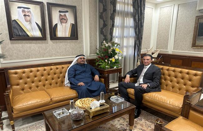 "العسومي" يلتقي مندوب الكويت الدائم لدى جامعة الدول العربية