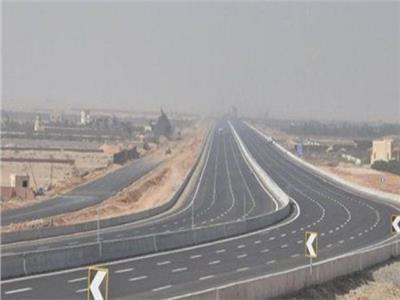  غلق طريقي العلمين والإسكندرية الصحراوي بسبب الشبورة