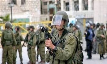 استشهاد فلسطيني بقنبلة أطلقها الاحتلال في مخيم "قلنديا" بالقدس