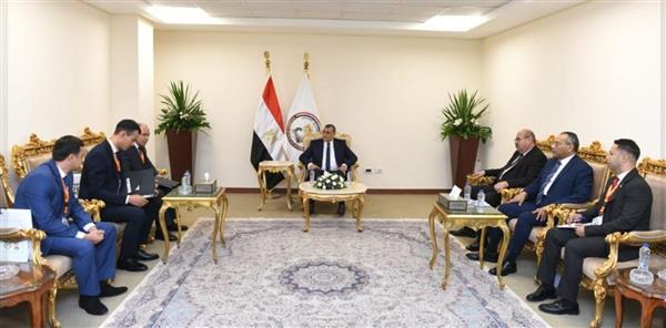 وزير الإنتاج الحربي يلتقي رئيس هيئة التصنيع العراقي